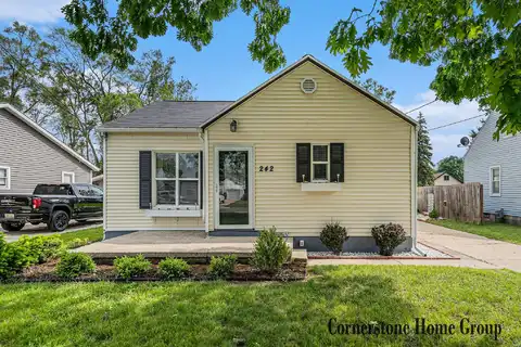 242 Bellevue Street SW, Grand Rapids, MI 49548
