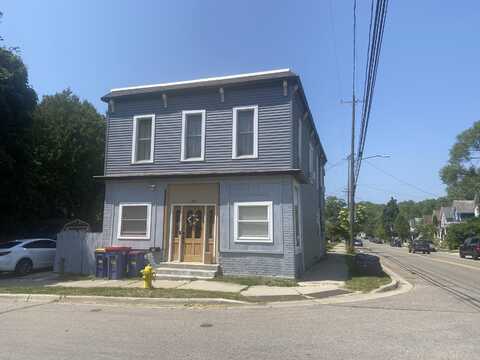 251 Page Street NE, Grand Rapids, MI 49505