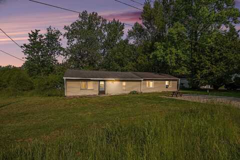 6530 Hollywood Drive, Coloma, MI 49038