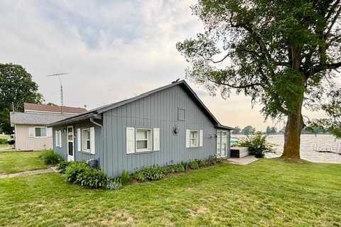 824 N Werners Landing Drive, Bronson, MI 49028