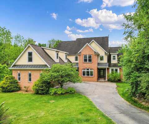 6201 Donovanridge, Dexter, MI 48130