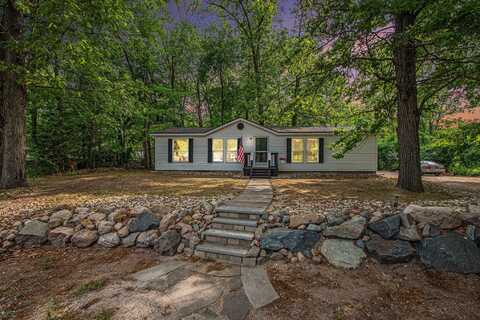 13262 Country Lane, New Buffalo, MI 49117