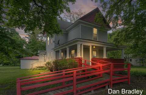 334 Cedar Street, Howard City, MI 49329