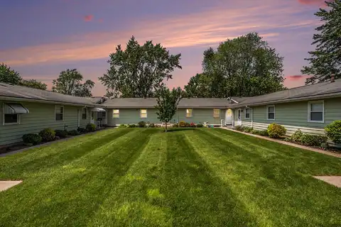 880 Andover Court SE, Grand Rapids, MI 49508