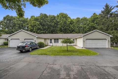 5973 Woodsong Way, Kalamazoo, MI 49009