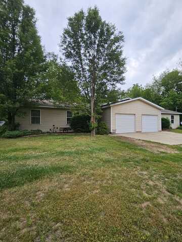 6445 Old Allegan Road, Saugatuck, MI 49453