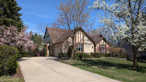 38585 Horton Drive, Farmington, MI 48331