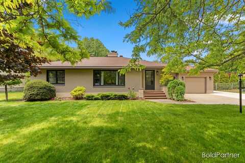 3485 E Manitou Circle, Norton Shores, MI 49441