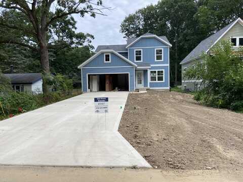 45 Manley Avenue, Holland, MI 49424