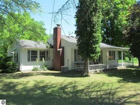 6548 20 Mile Road, Marion, MI 49665