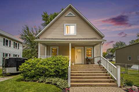118 Clark Street, Hopkins, MI 49328