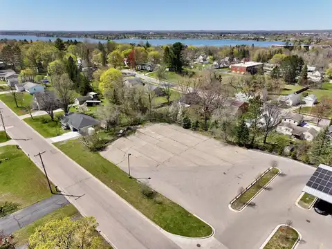 208 Robertson Street, Cadillac, MI 49601