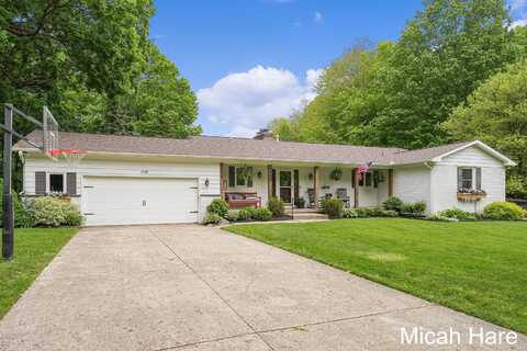 7720 House Court NE, Belmont, MI 49306