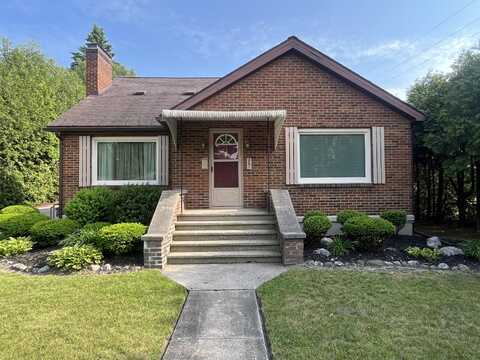261 W Main Street, Hart, MI 49420