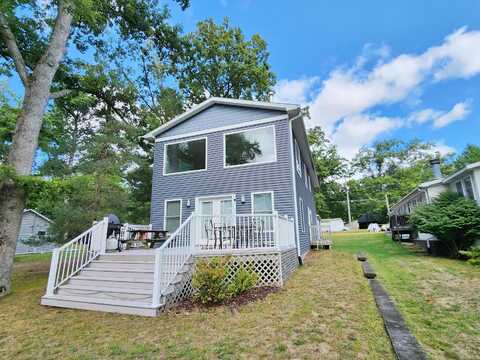 908 W Oak Street, Bitely, MI 49309