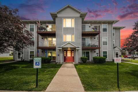 122 Ida Red Avenue NW, Sparta, MI 49345