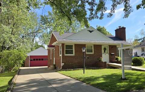 2204 Lakeway Avenue, Kalamazoo, MI 49001