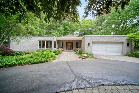 1360 W Kathmar Drive, Jackson, MI 49203