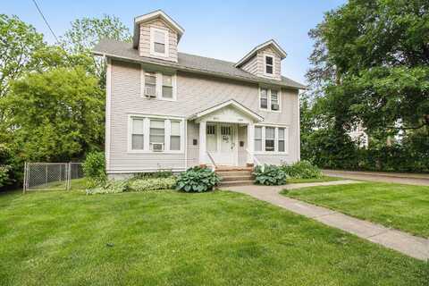 1019/1021 N Michigan Avenue, Howell, MI 48843