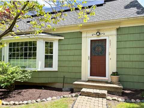 2021 Geddes Ave. Avenue, Ann Arbor, MI 48104