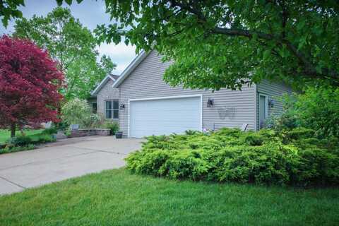 4763 Pleasant Meadow Circle, Saint Joseph, MI 49085