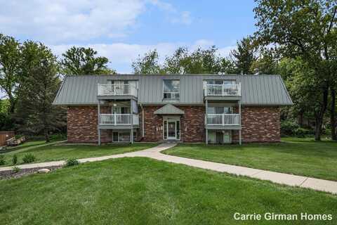 6716 Cascade Road SE, Grand Rapids, MI 49546