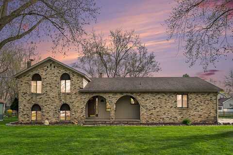 608 N Wickshire Lane, Durand, MI 48429