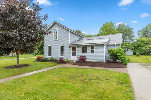 516 E Market Street, Greenville, MI 48838