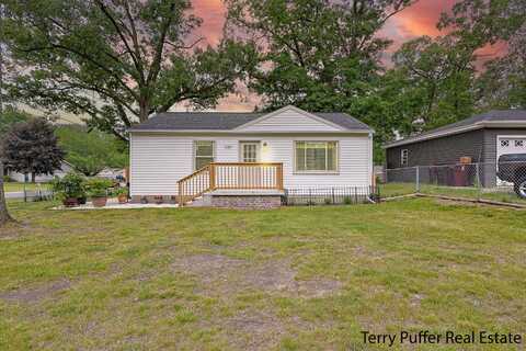 1287 Quarterline Road, Muskegon, MI 49442