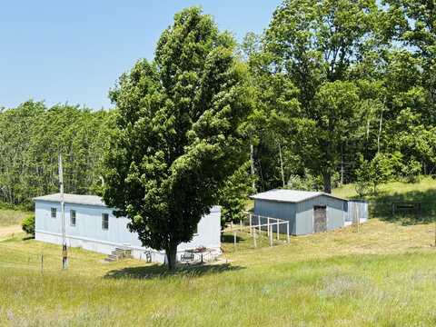 21794 30th Avenue, Barryton, MI 49305