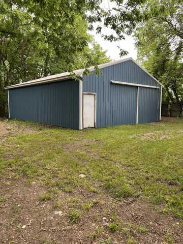 102 Allett Street, Allegan, MI 49010
