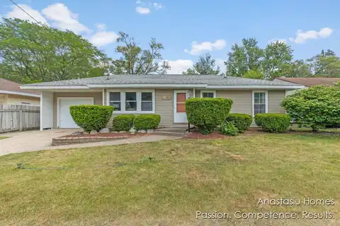 4516 Burgis Avenue SE, Grand Rapids, MI 49508