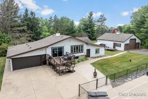 3268 64th Street SW, Byron Center, MI 49315