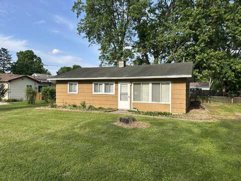 2070 Dean Avenue, Holt, MI 48842