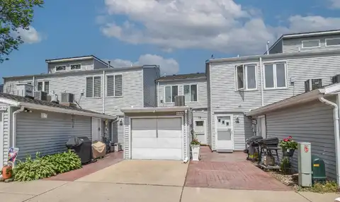 61626 Colony Bay Drive, Cassopolis, MI 49031