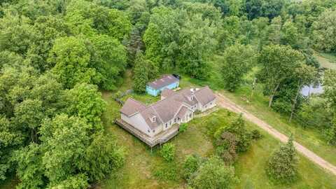 10450 Cement City Highway, Addison, MI 49220