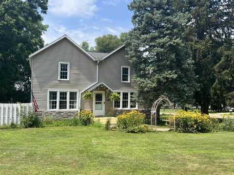 2106 Forest Drive, Portage, MI 49002