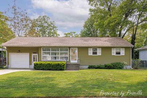 1705 Leif Avenue, Norton Shores, MI 49441