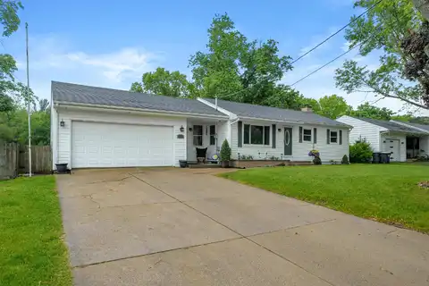 2717 Rolling Hill Avenue, Portage, MI 49024