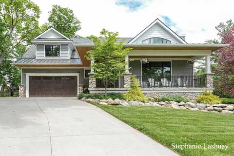 2769 THORNAPPLE RIVER Drive SE, Grand Rapids, MI 49546