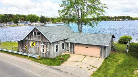 10920 Dwight Street, Chippewa Lake, MI 49320