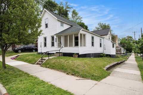 928 Baxter Street SE, Grand Rapids, MI 49506