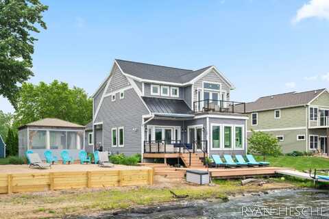 2641 Freshwater Cove Drive, Lake Odessa, MI 48849