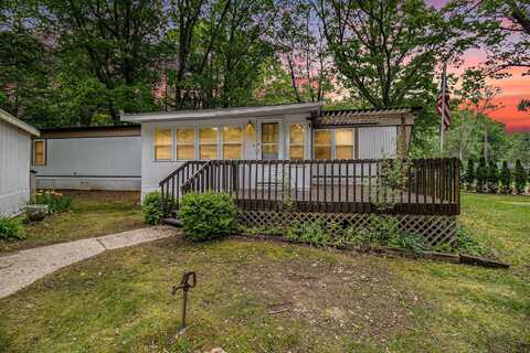 180 Bonnie Street, Ludington, MI 49431