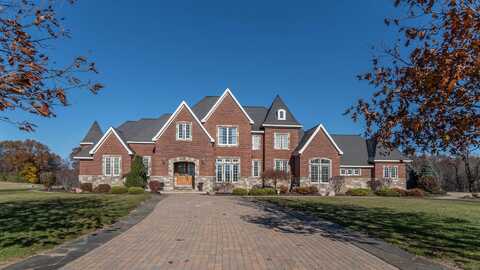 740 Greystone Drive, Chelsea, MI 48118