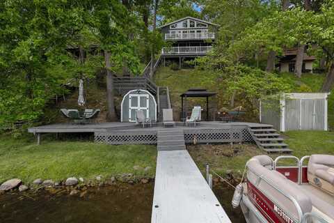 6859 Woodland Drive, Hastings, MI 49058