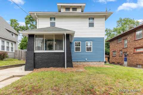 1136 Neland Avenue SE, Grand Rapids, MI 49507