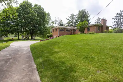 2080 Harrah Road, Niles, MI 49120