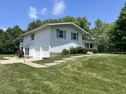 7567 S Bignham Avenue, Newaygo, MI 49337