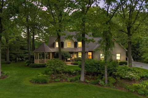 2082 Blackberry Lane, Howell, MI 48855